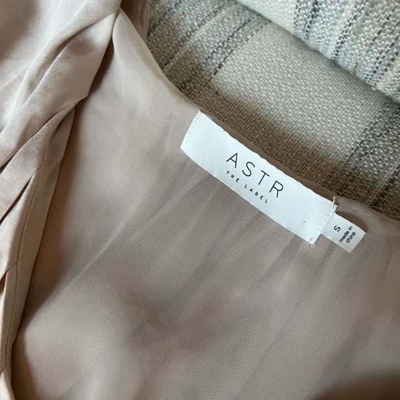 Astr satin top - Picture 3 of 3